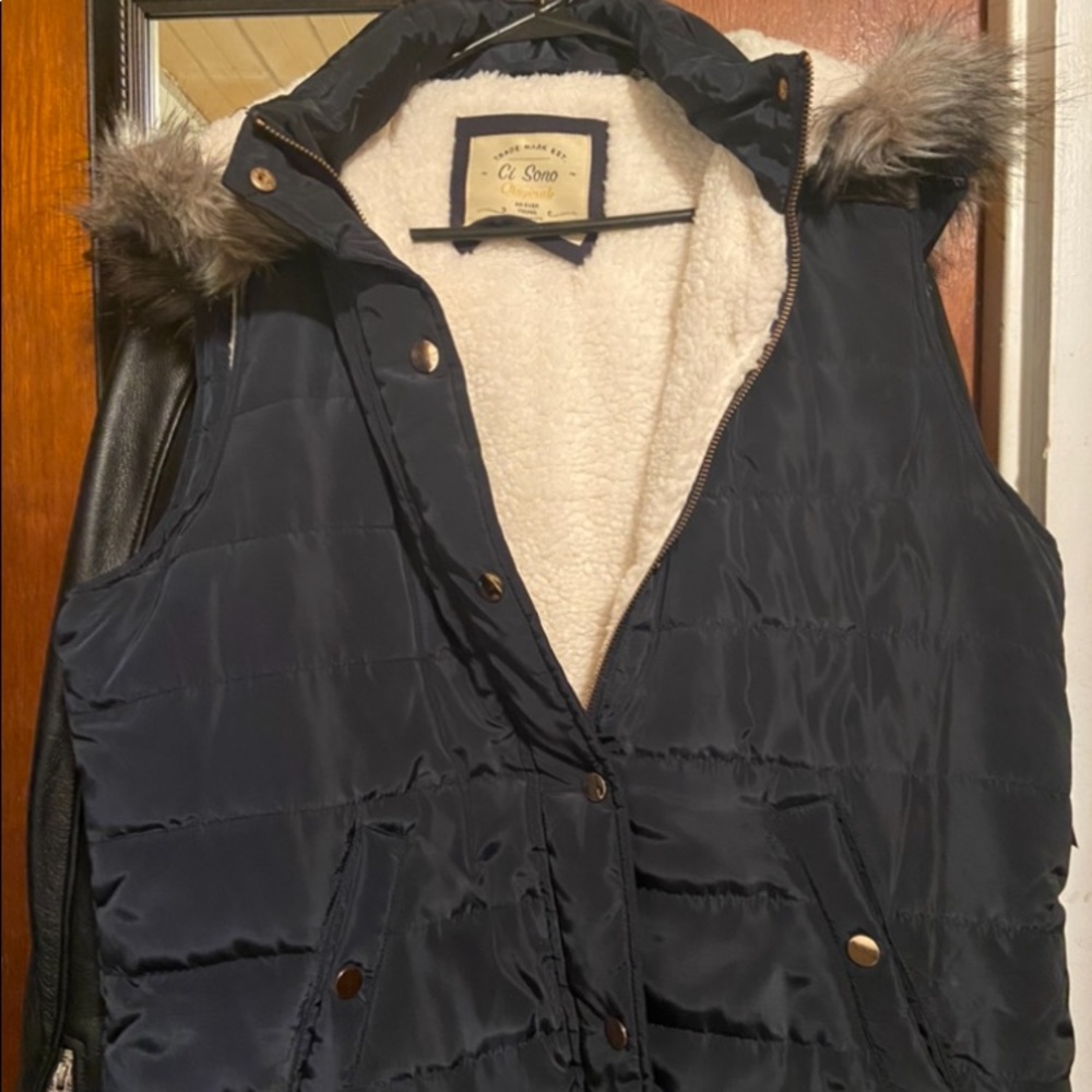 (NWT) Ci Sono Original Hoodie Vest!